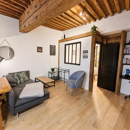 Apartamento Côté Cour T2 Escapade De Charme Dans Le Historique